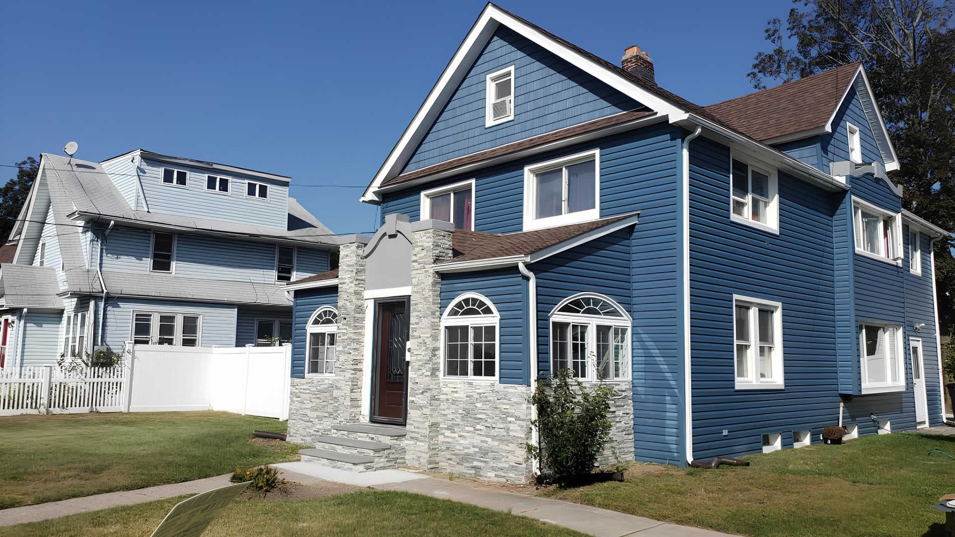 Banner vinyl siding